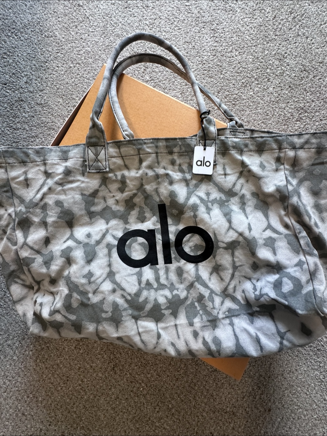 Alo Tie-Dye Tote Bag