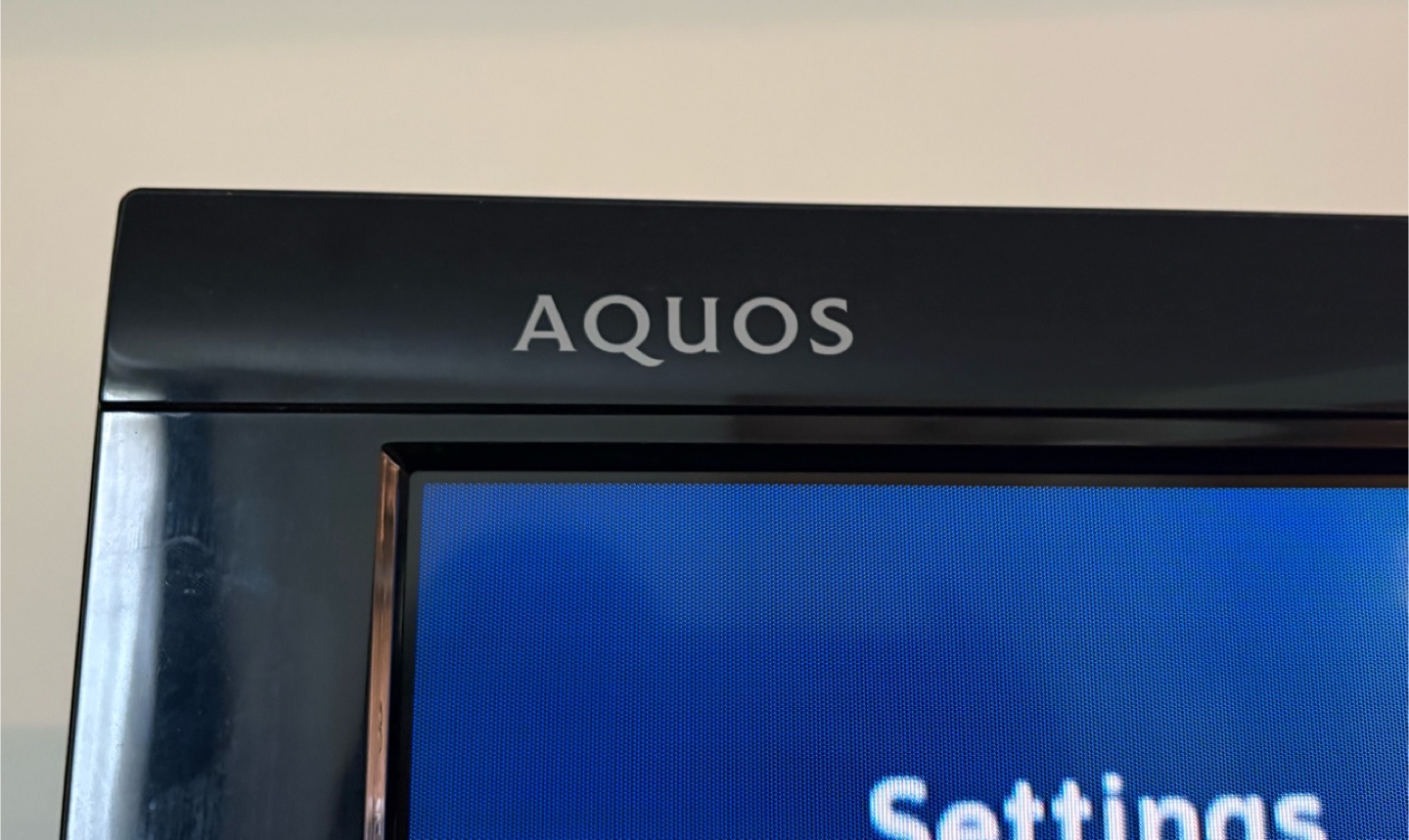SHARP AQUOS TV - photo 4