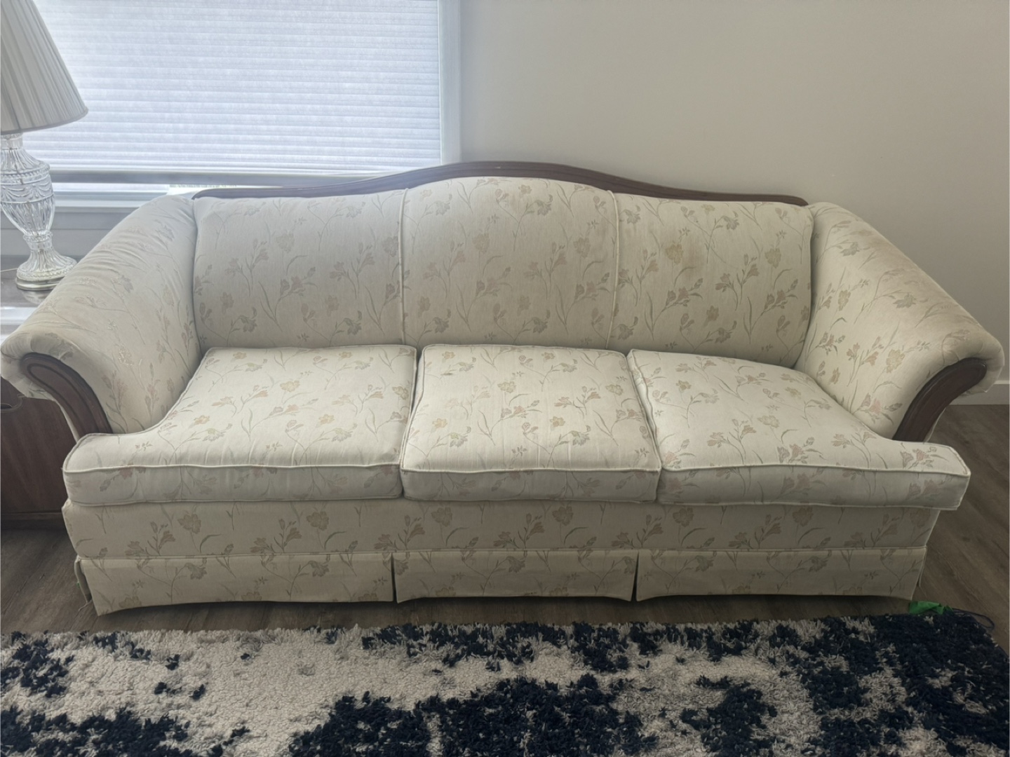 Floral Vintage Couches - photo 3