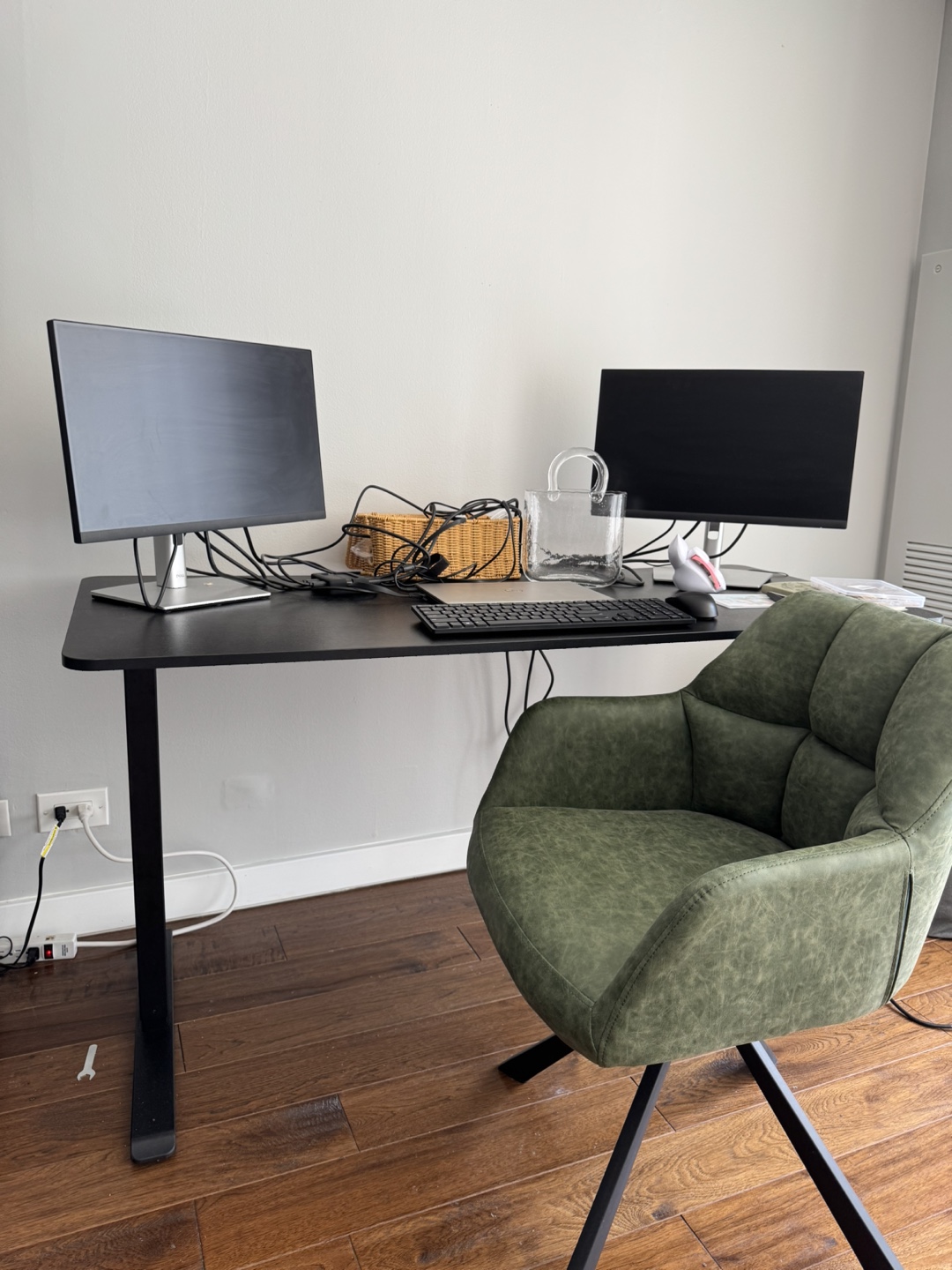 Adjustable Standing Desk - Black - photo 5