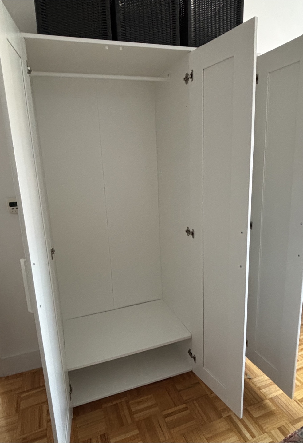 Wardrobe 3 Doors With Mirror - photo 3