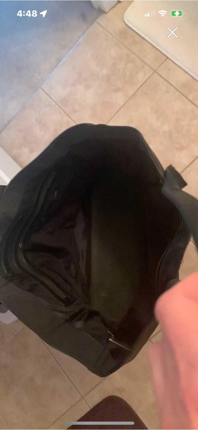 Lululemon Black Tote Bag image indicator(2)