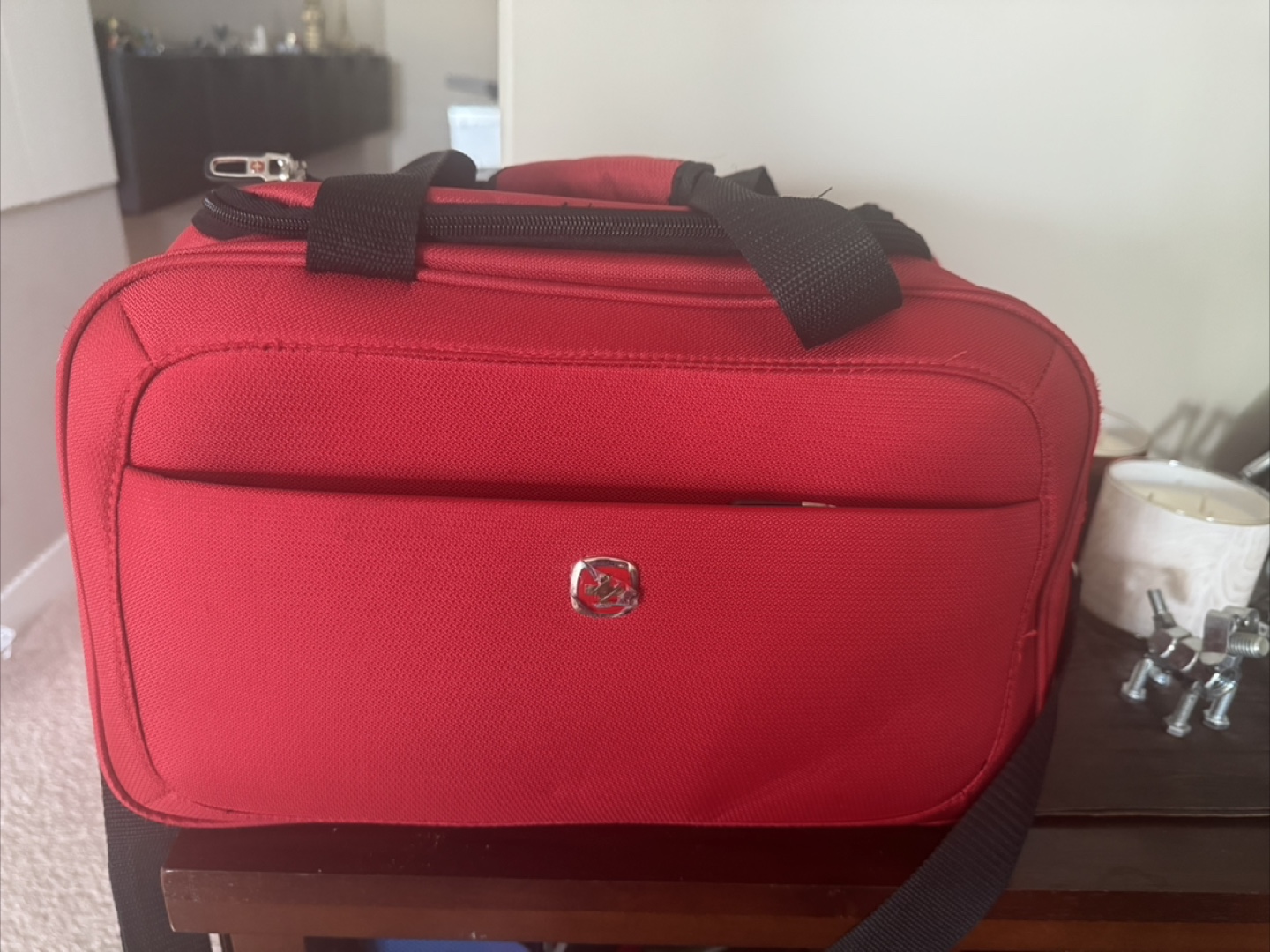 1 Red and 1black Carry-On Bag