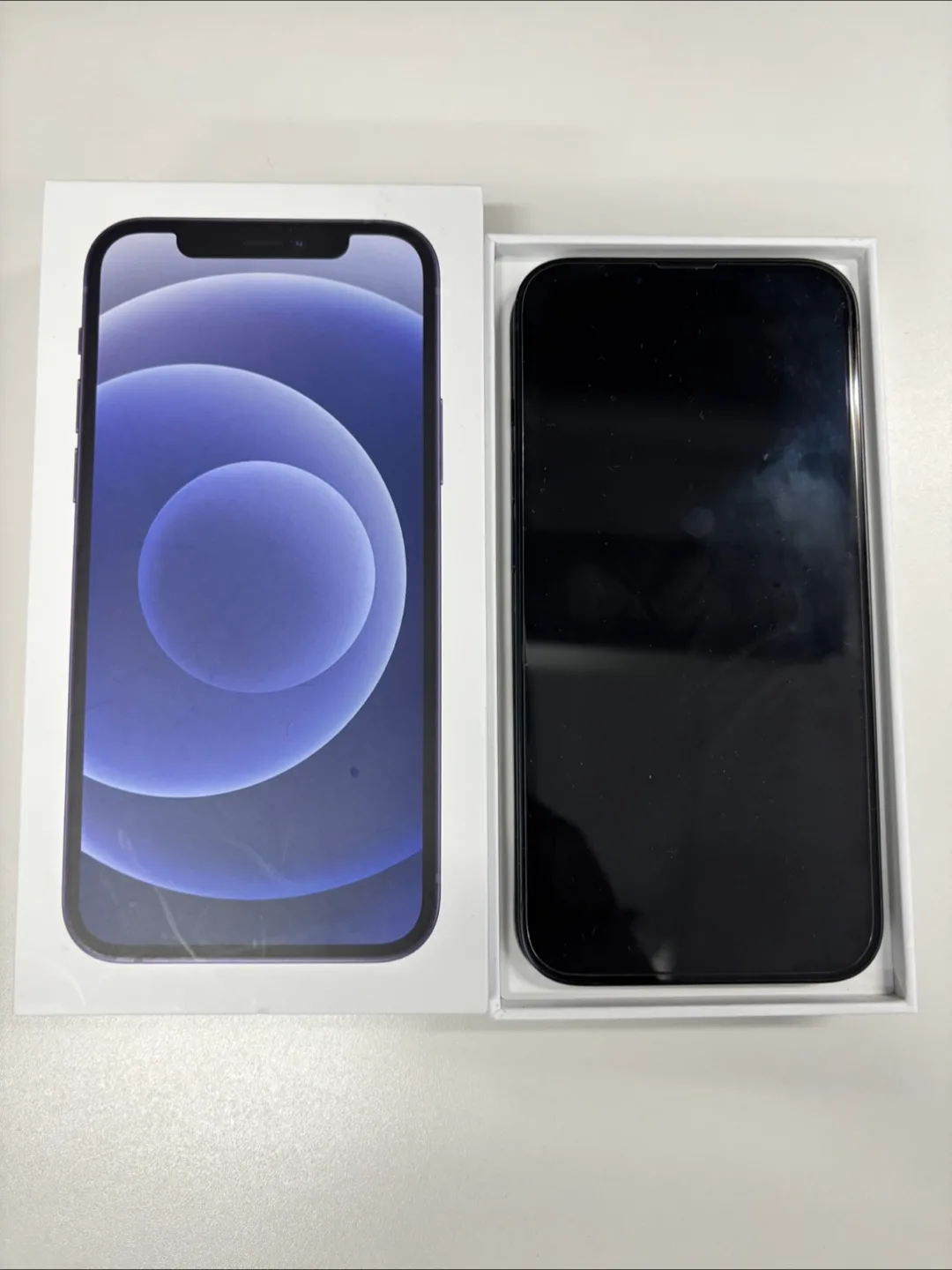 iPhone 14- 128gb Unlocked - Black - Firm Price thumbnail
