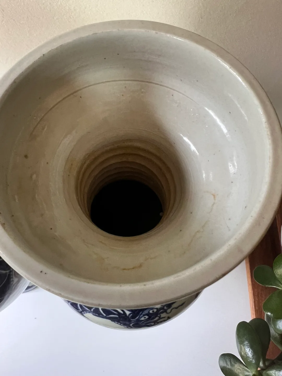 Set of 2 Vintage Dragon Vases image indicator(6)