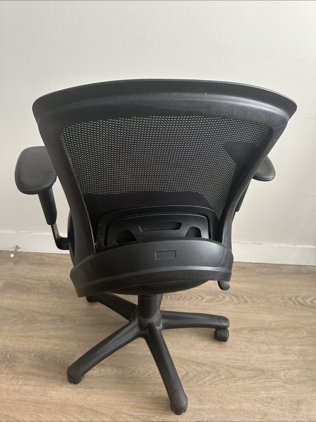 Ergonomic Office Chair - photo 3
