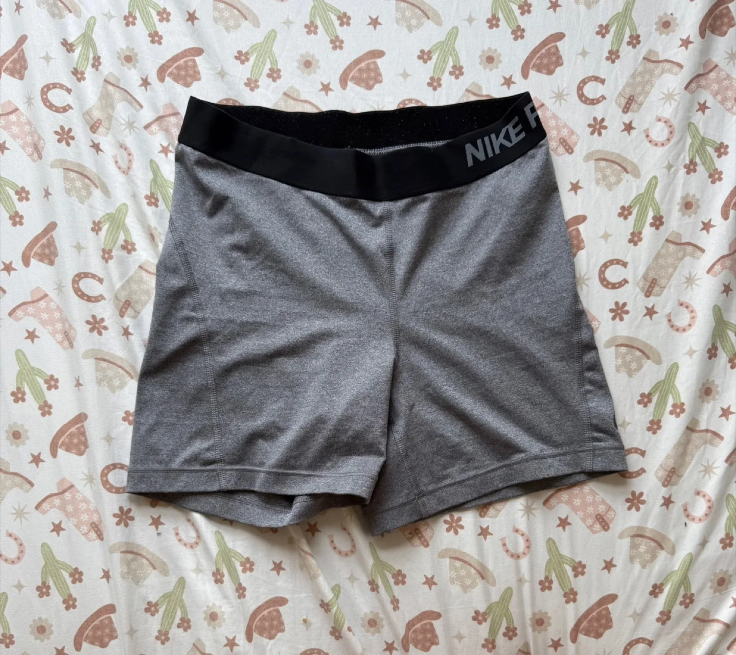 Nike Pro Shorts thumbnail