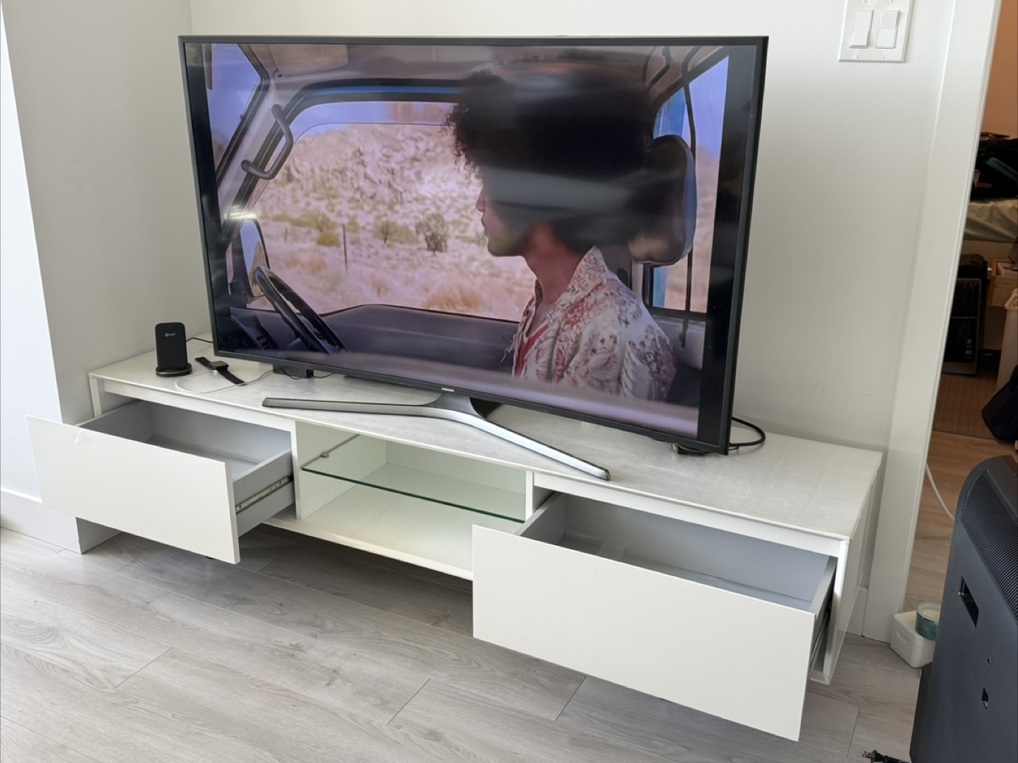 Solid TV stand, not from iKea - photo 4