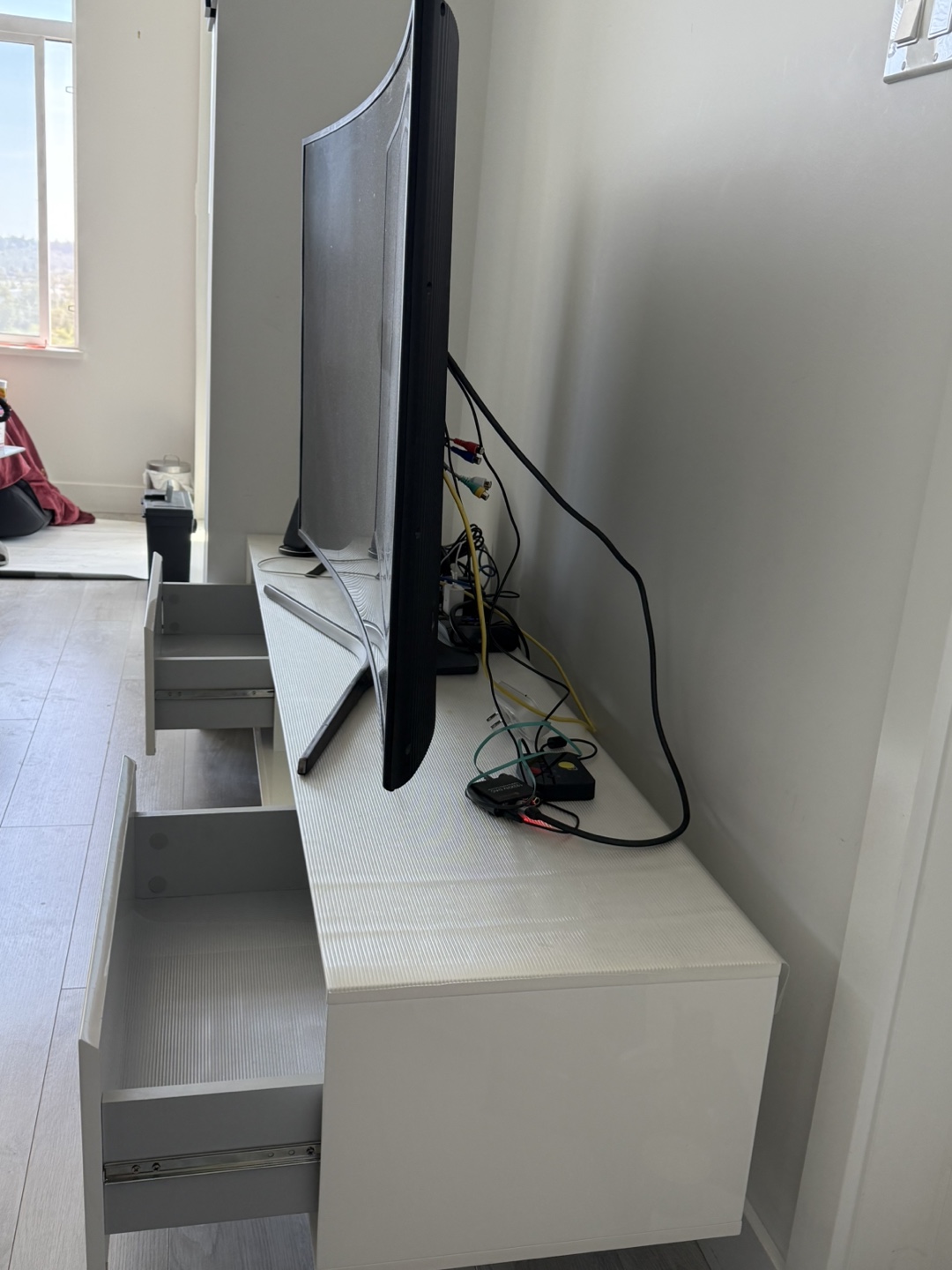 Solid TV stand, not from iKea - photo 3
