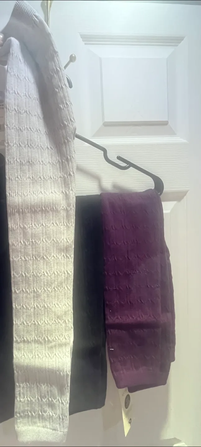 Four Leggings Bundle image indicator(2)