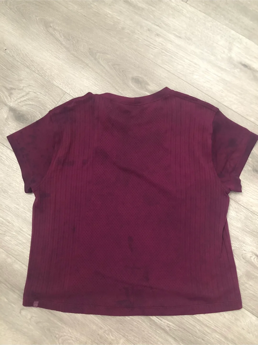 Lululemon Top image indicator(3)