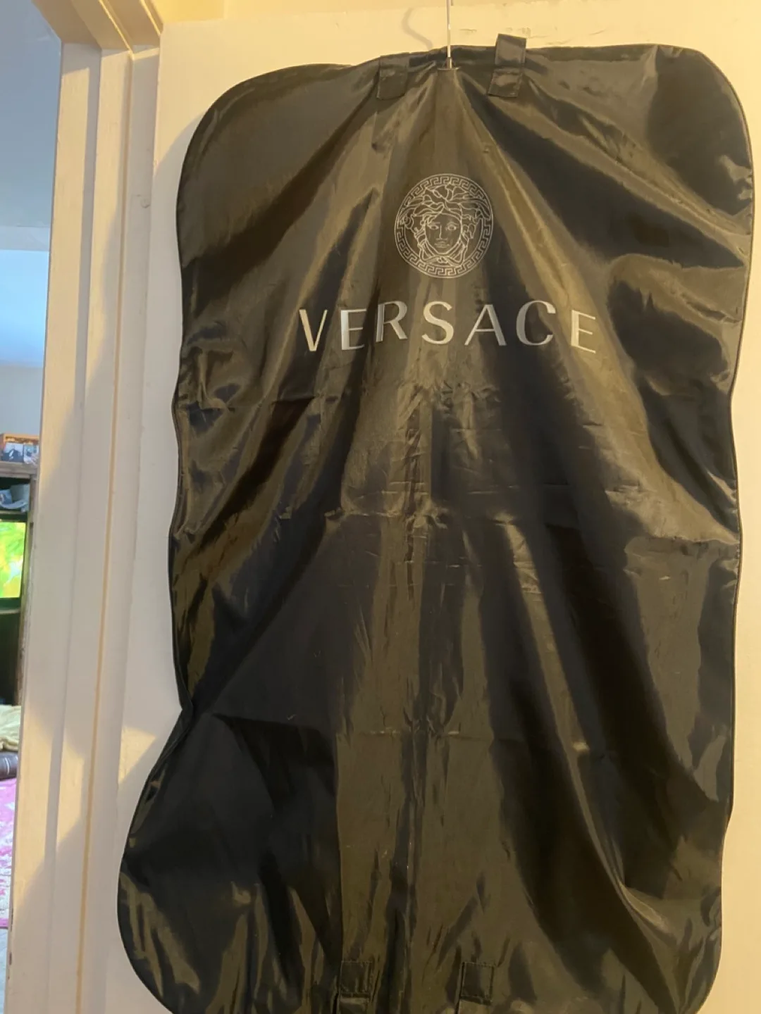 VERSACE garment bag black  lk new image indicator(2)