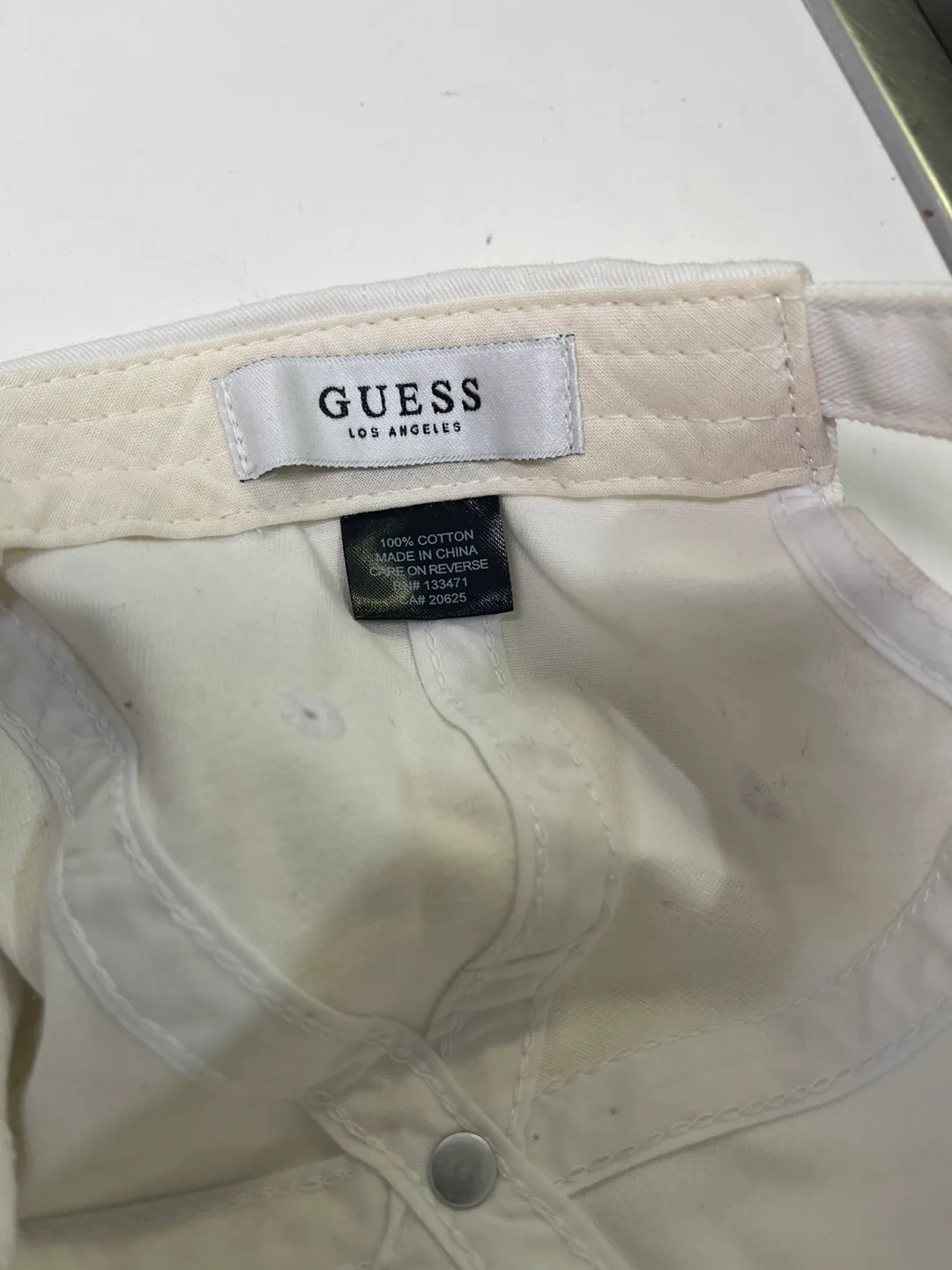 GUESS Baseball Cap image indicator(2)