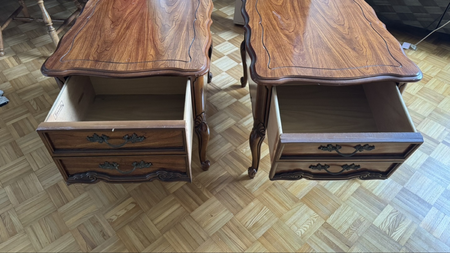Pair of Vintage Wooden Side Tables - photo 2
