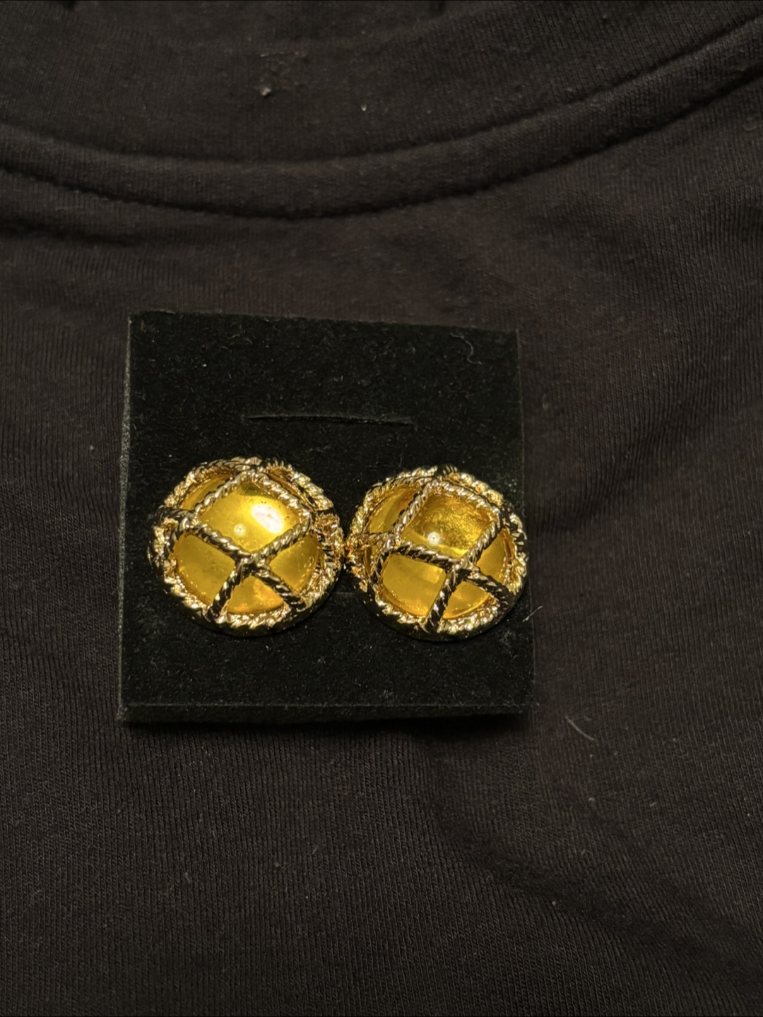 Vintage Gold-Toned Earrings - photo 3