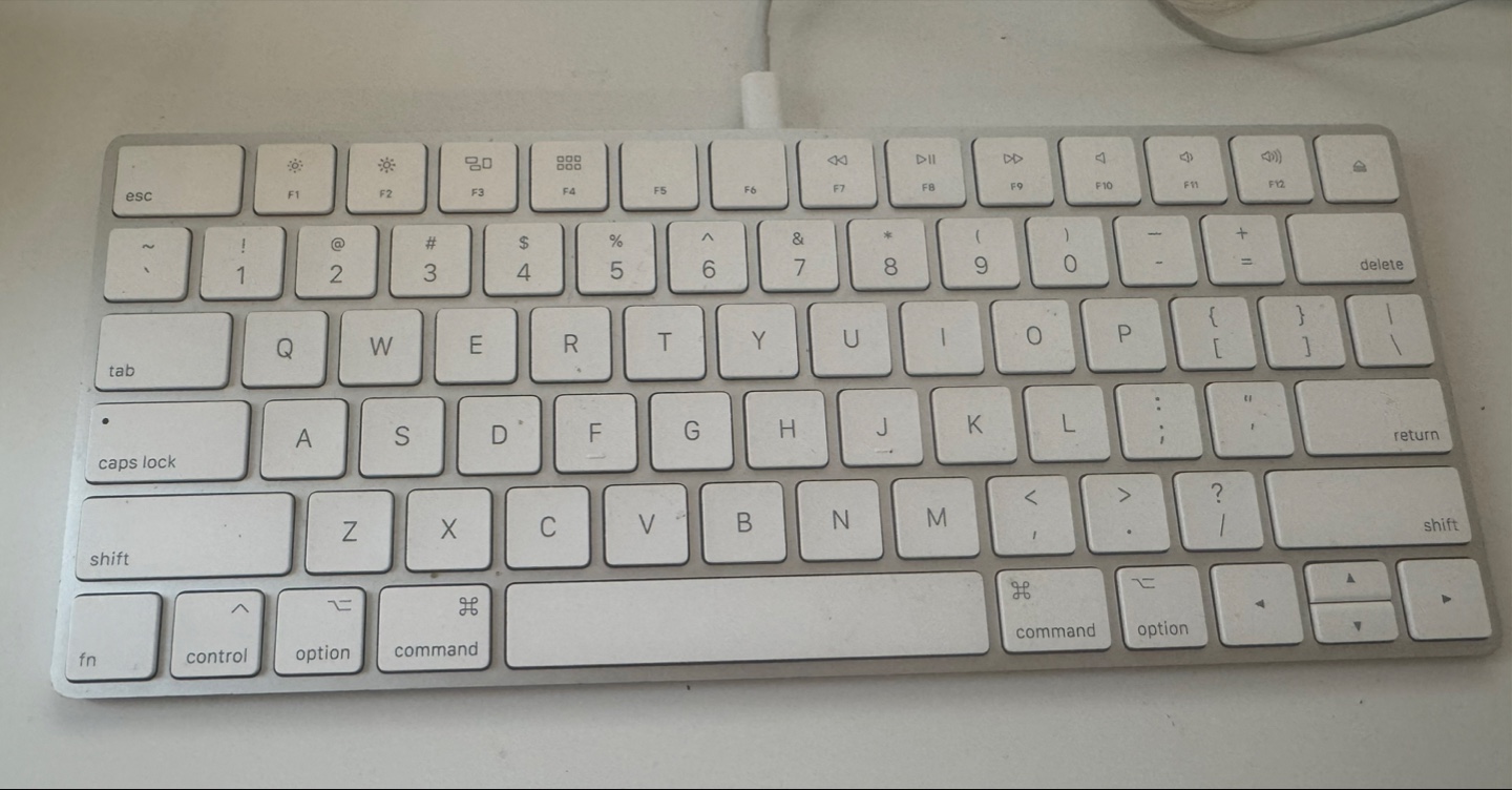 Apple Magic Keyboard without Touch ID