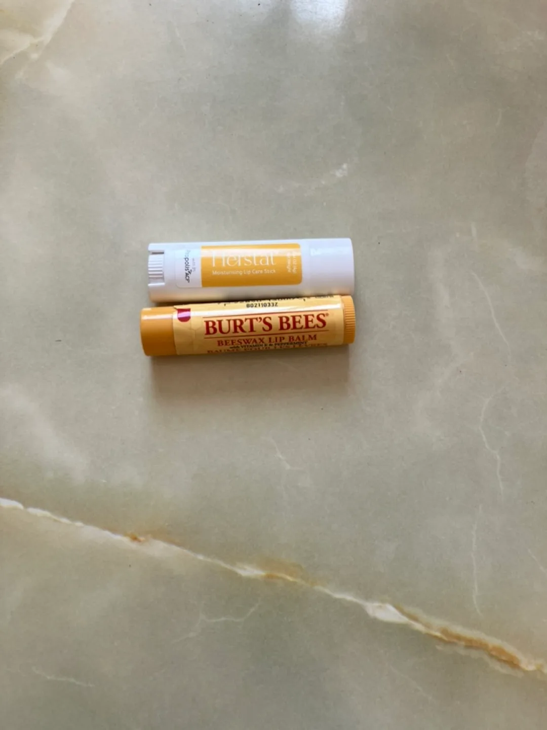 BNIP: Propolis Lip Balm / Herstat image indicator(2)