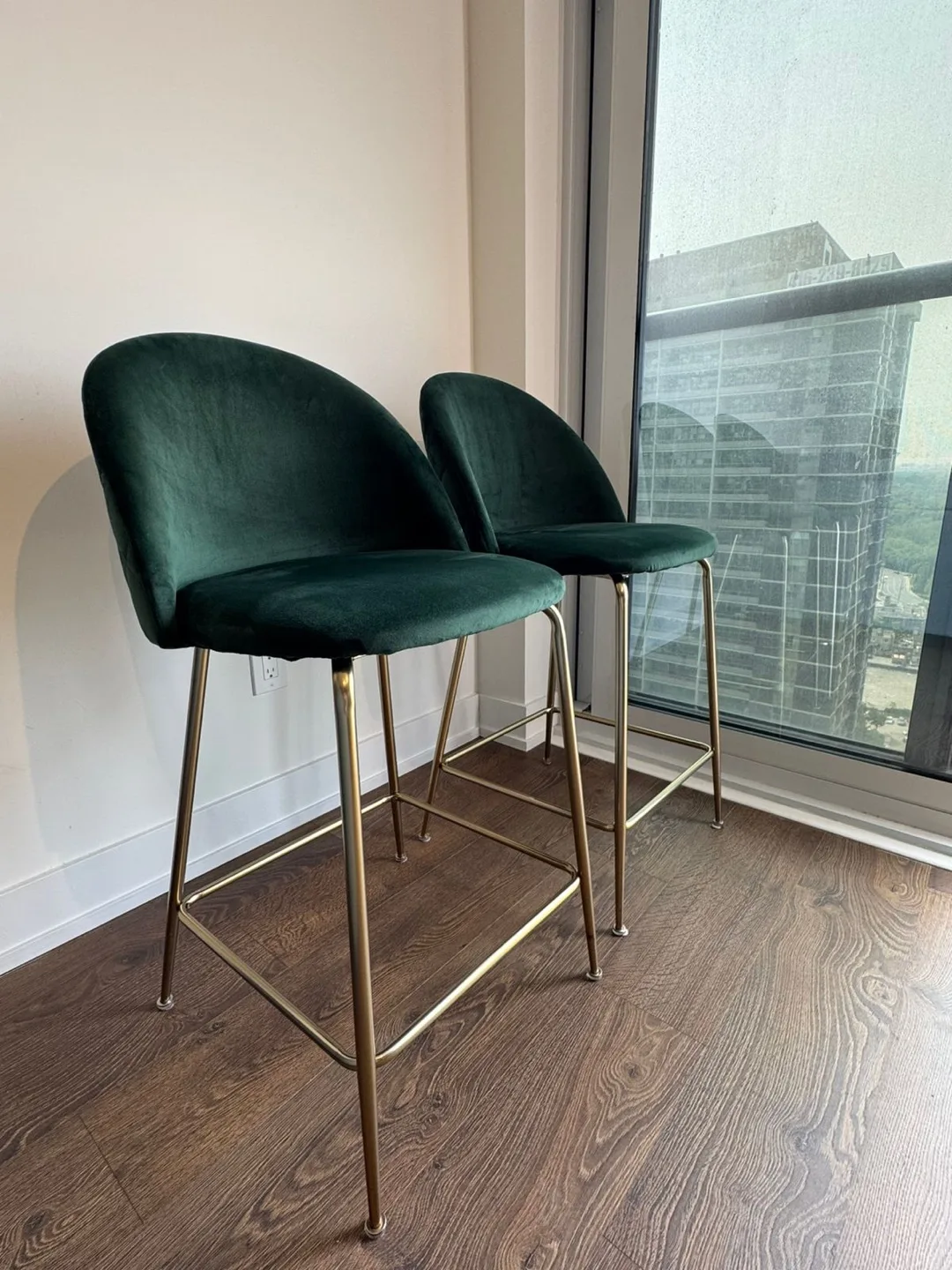 Set of Two Counter Stools - Emerald Green thumbnail