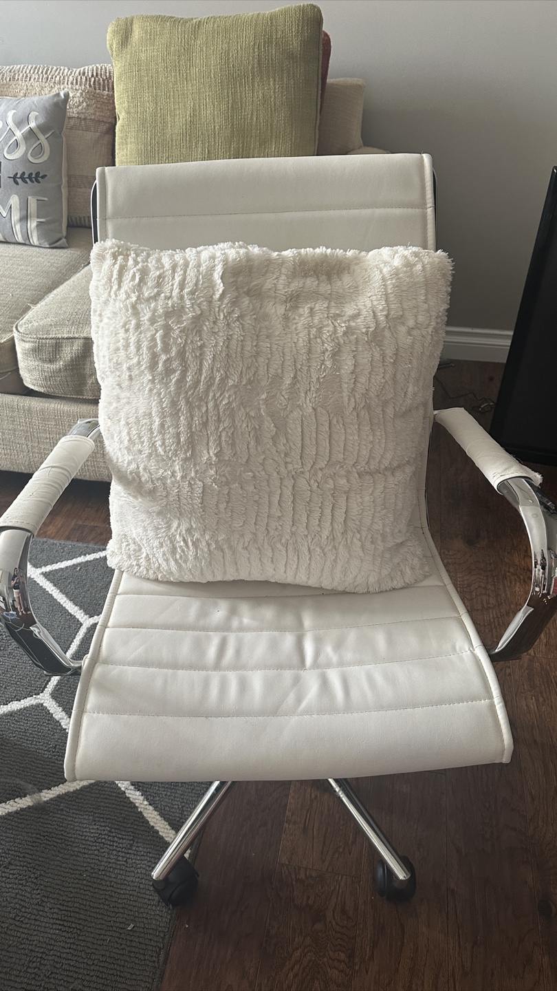 White Office Chair - photo 3
