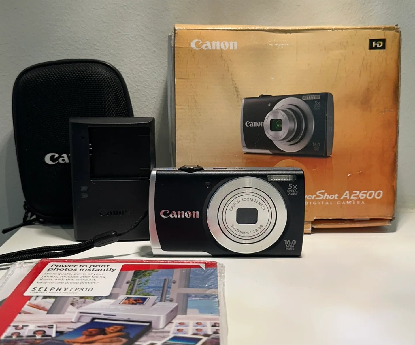 Canon PowerShot A2600 Digital Camera thumbnail