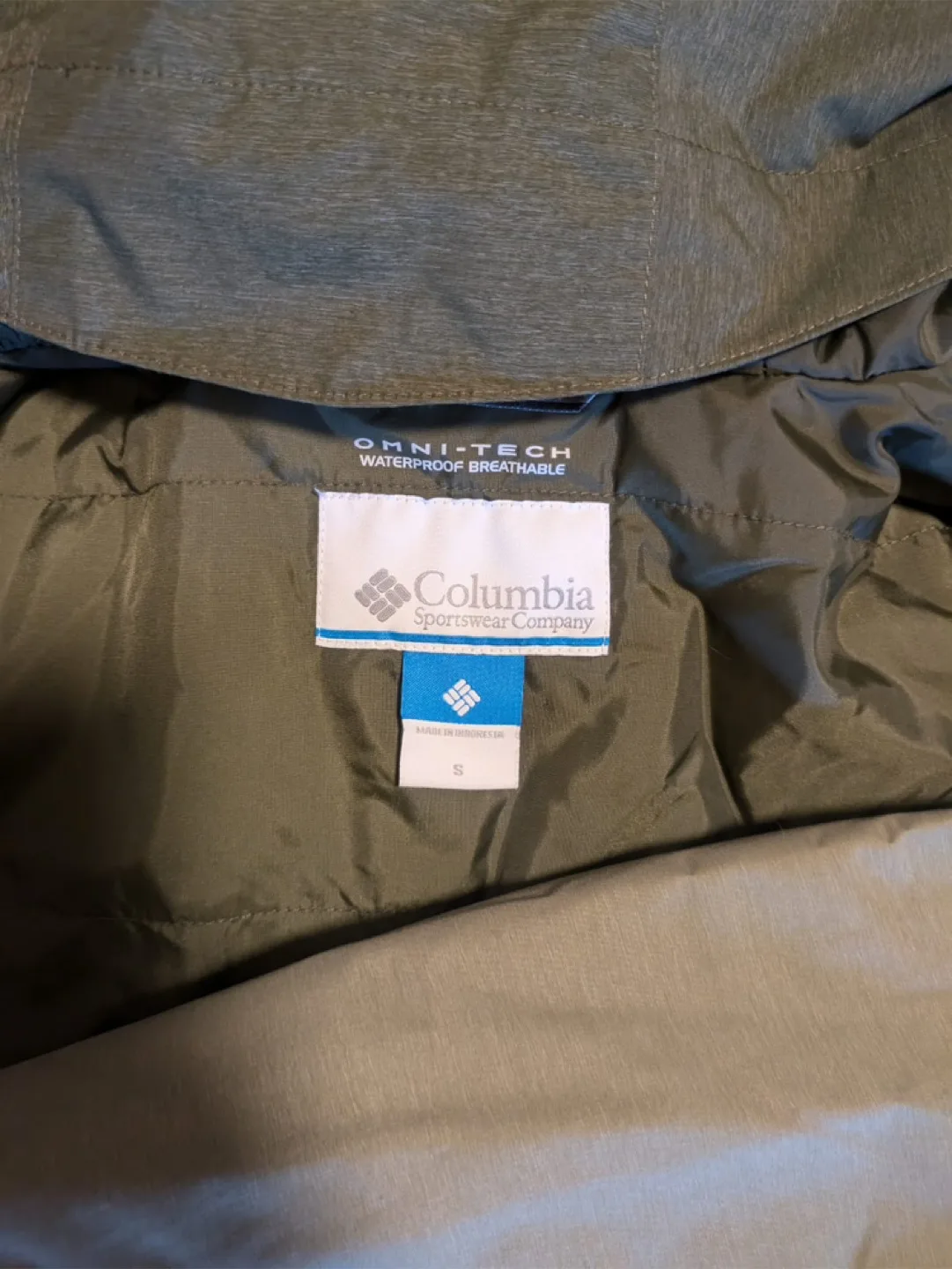 Columbia Omni-Tech Waterproof Breathable Jacket image indicator(2)