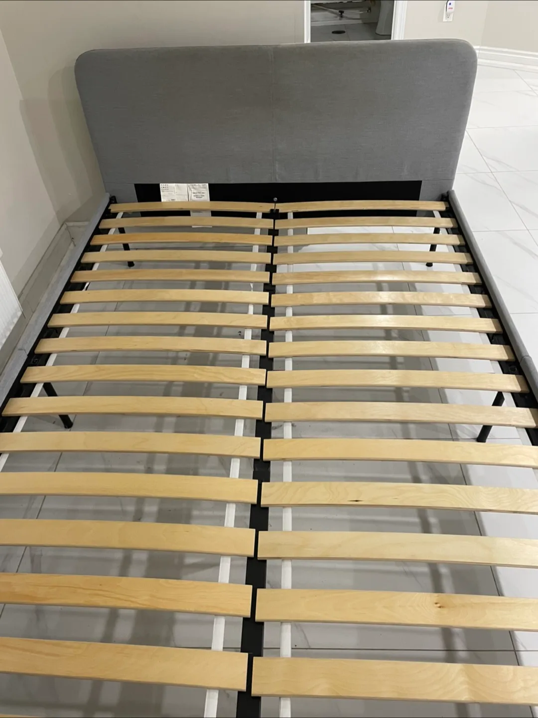 IKEA Slattum Double Ded image indicator(2)