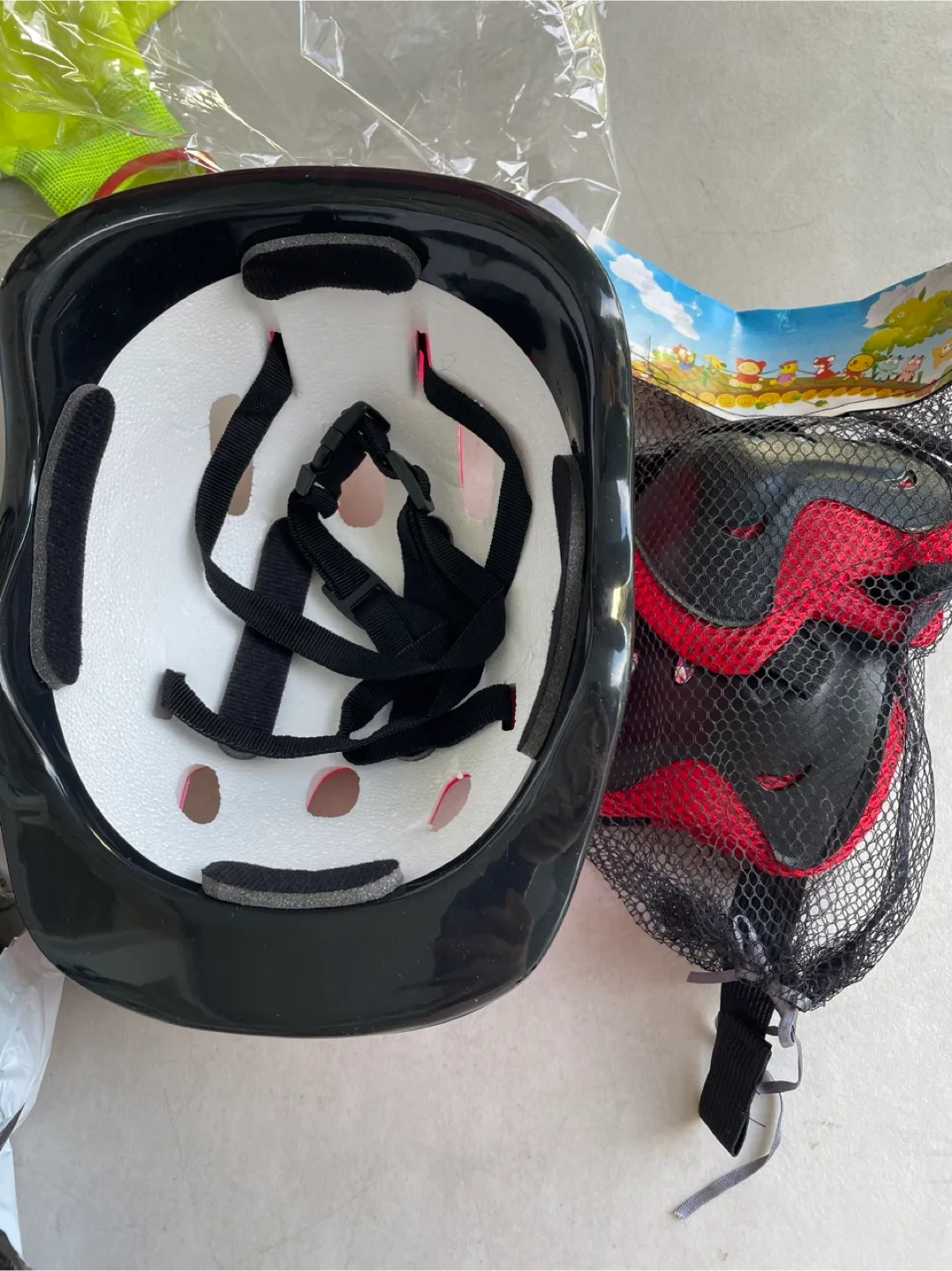 7Pcs/Set Children Kids Helmet Knee Elbow Pad Cycling image indicator(8)