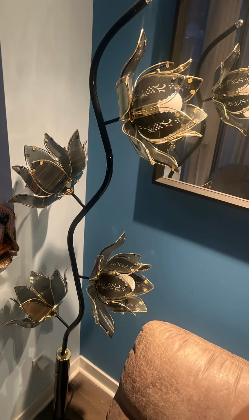 Elegant floral lamp image indicator(3)