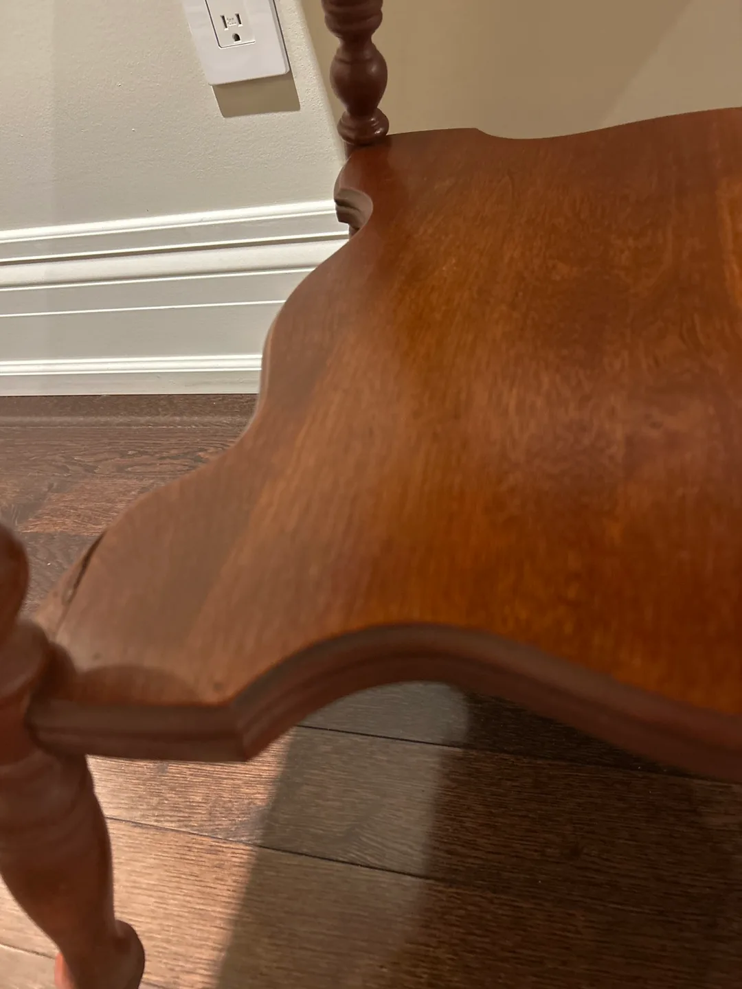 Antique Wooden Side Table image indicator(3)