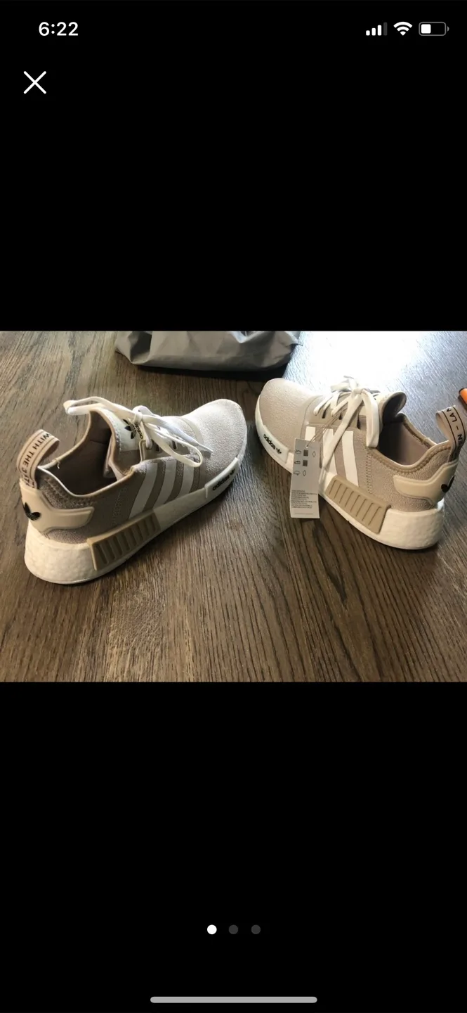 Adidas NMD_R1 J Sneakers - Size 7 thumbnail