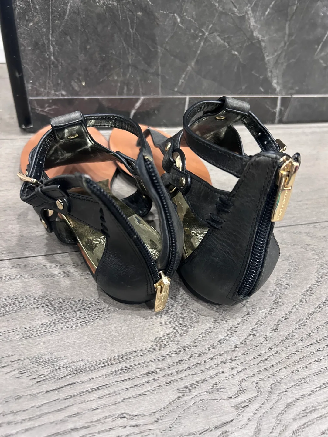 Vince Camuto Black Sandals image indicator(4)