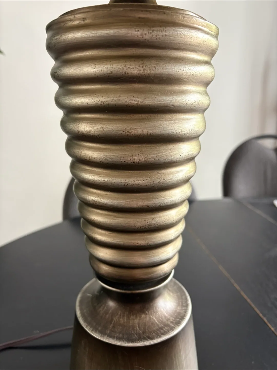 Modern table lamp image indicator(4)