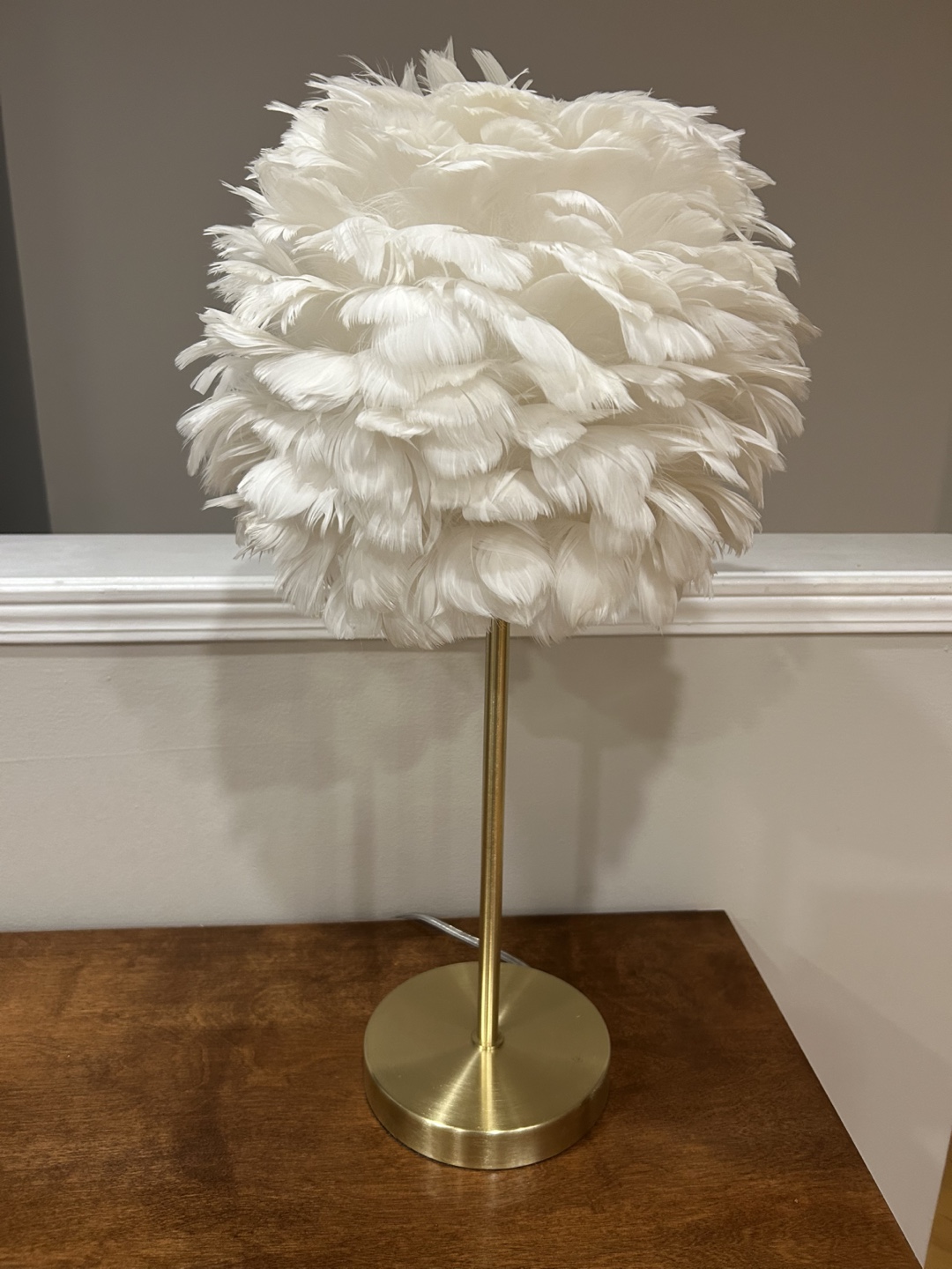 White Feather Shade Table Lamp