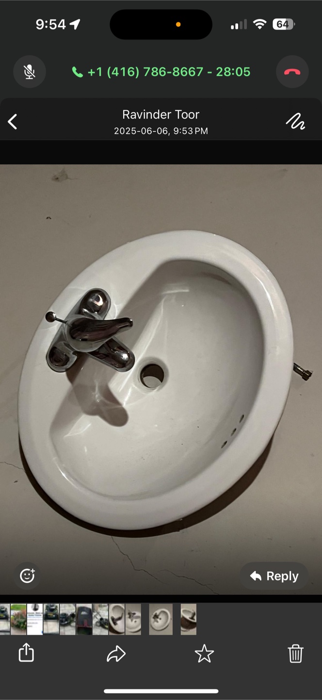 White Porcelain Bathroom Sink With MoyenFaucet