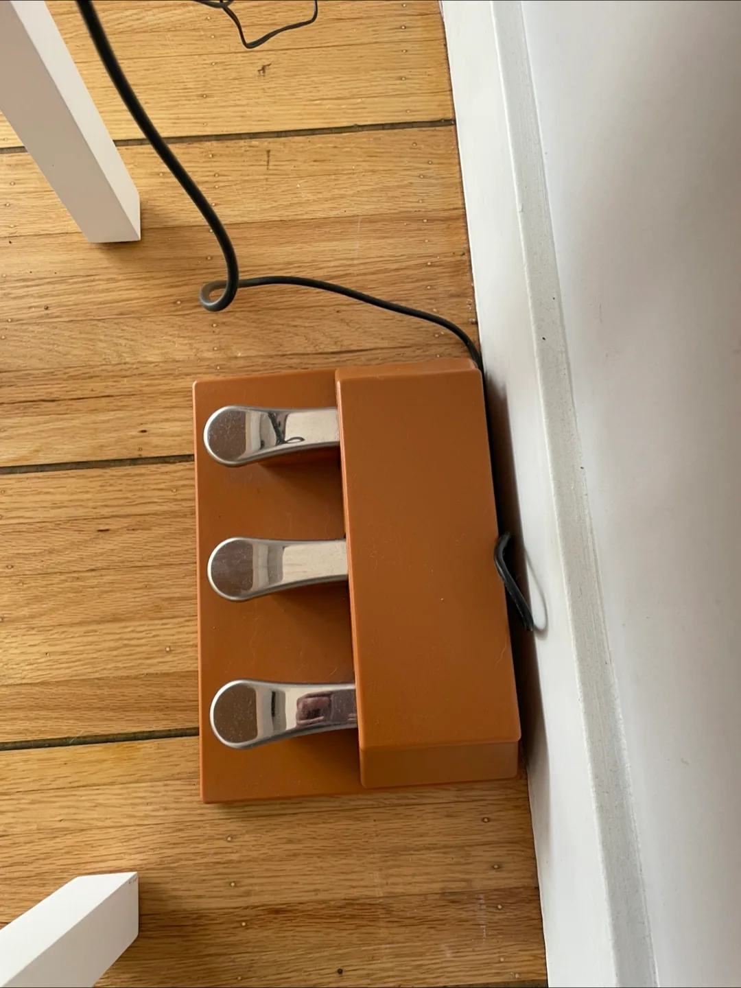 Beautiful Donner 88 Key Digital Piano with Bench image indicator(6)