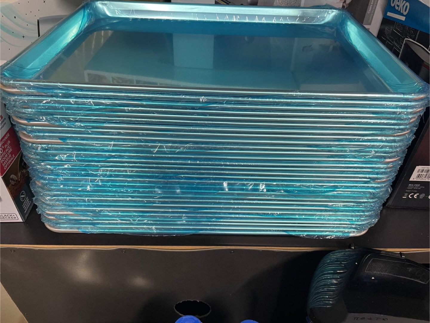 Baking Trays - New