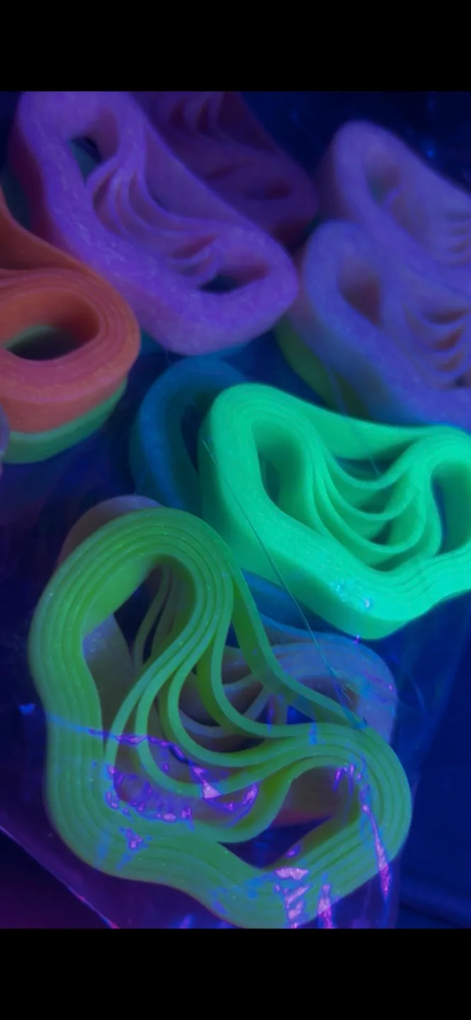 Glow in the dark silicone wrist bands image indicator(4)