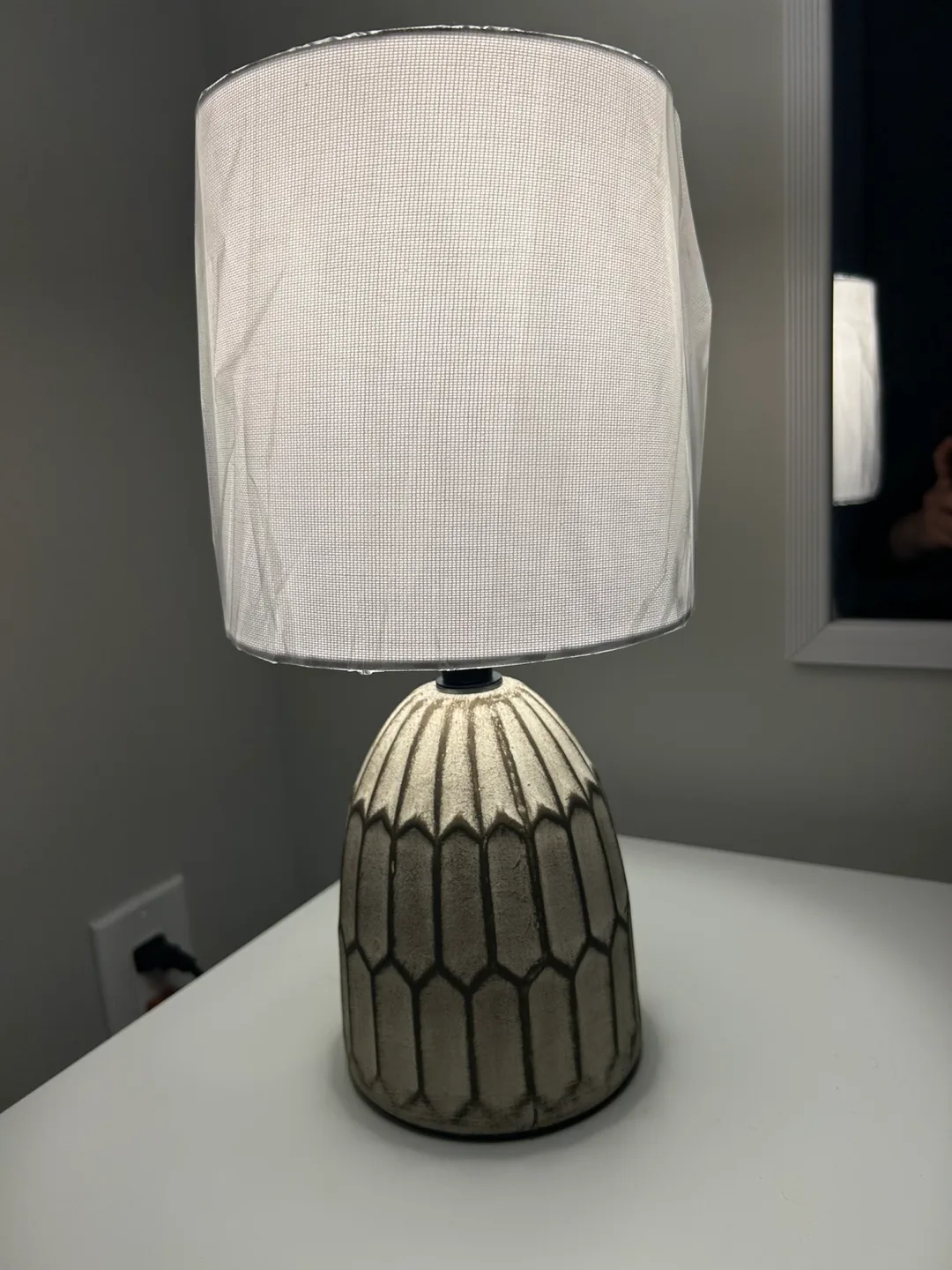 Brand new Set of 2 Ceramic Table Lamps image indicator(5)