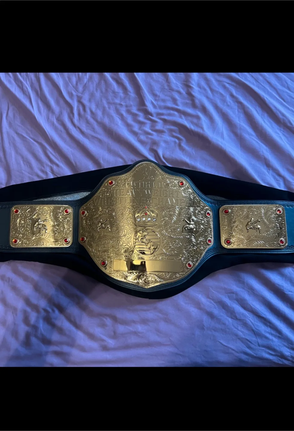 Original replica WWE world big gold Championship Belt image indicator(3)