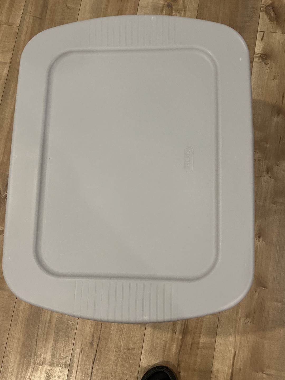 Sterilite Storage Bin with Lid - photo 2