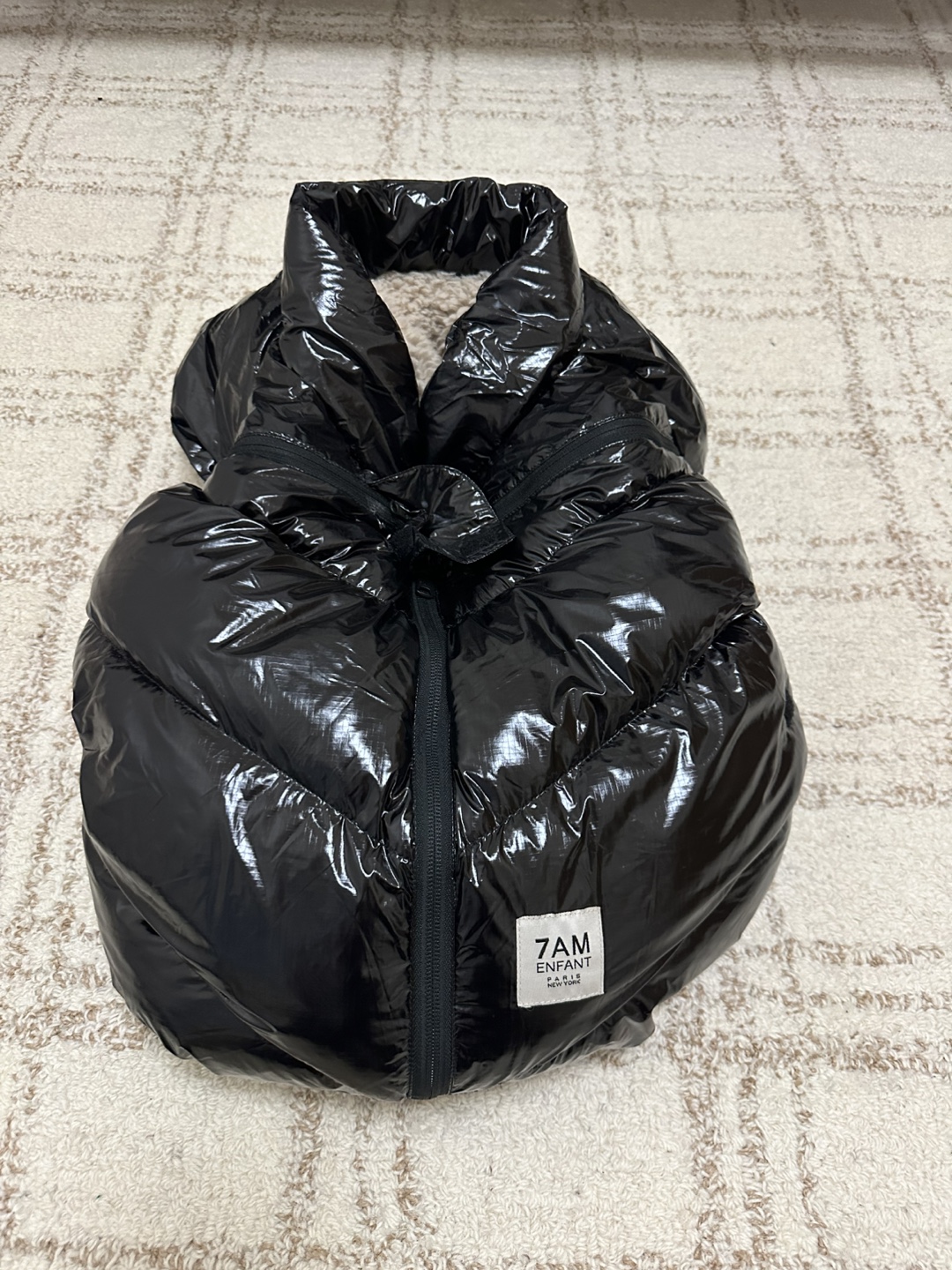 7 A.M. ENFANT Black Cocoon Car Seat Cover - photo 2