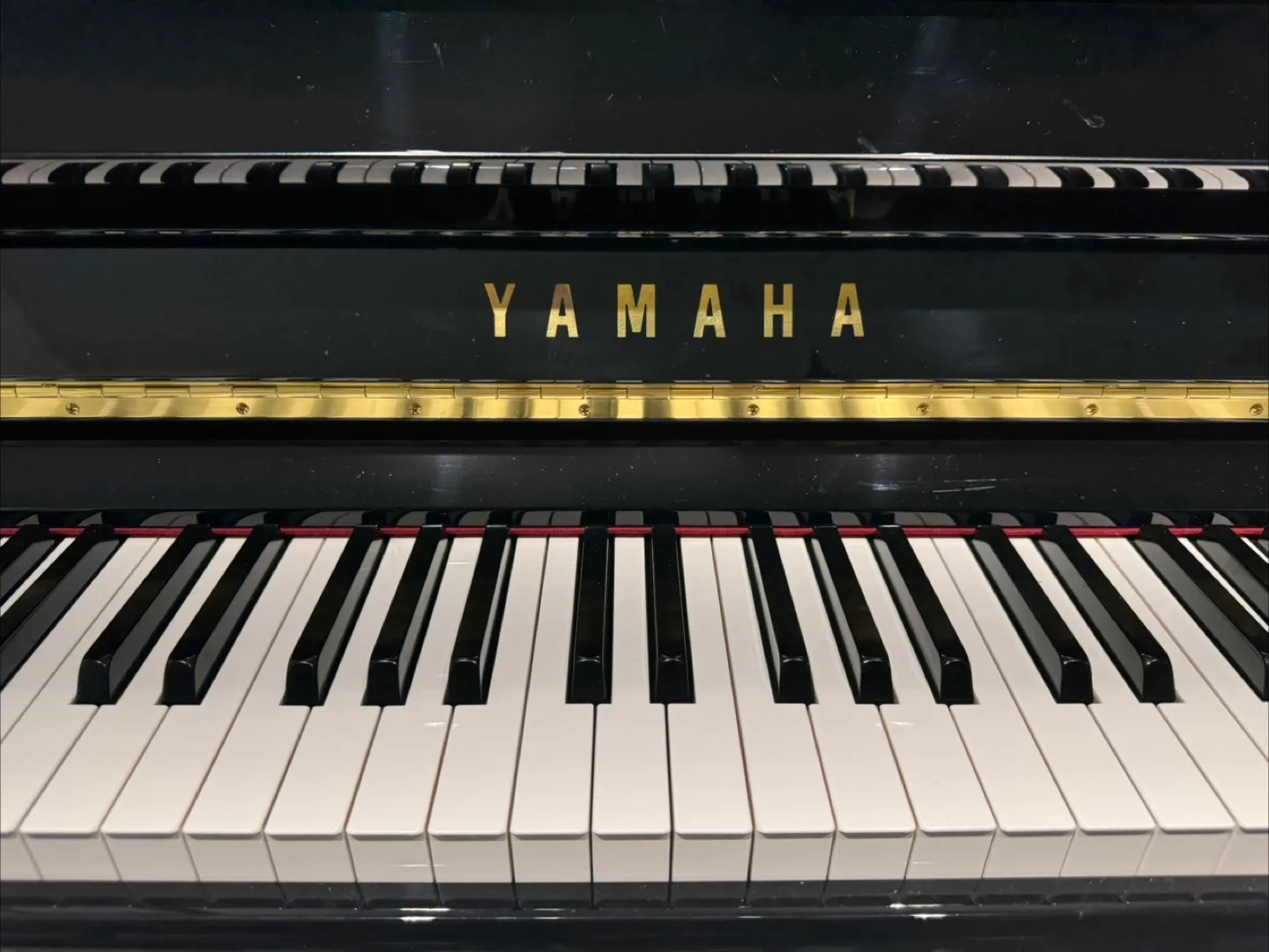Yamaha B3 Upright Piano image indicator(3)