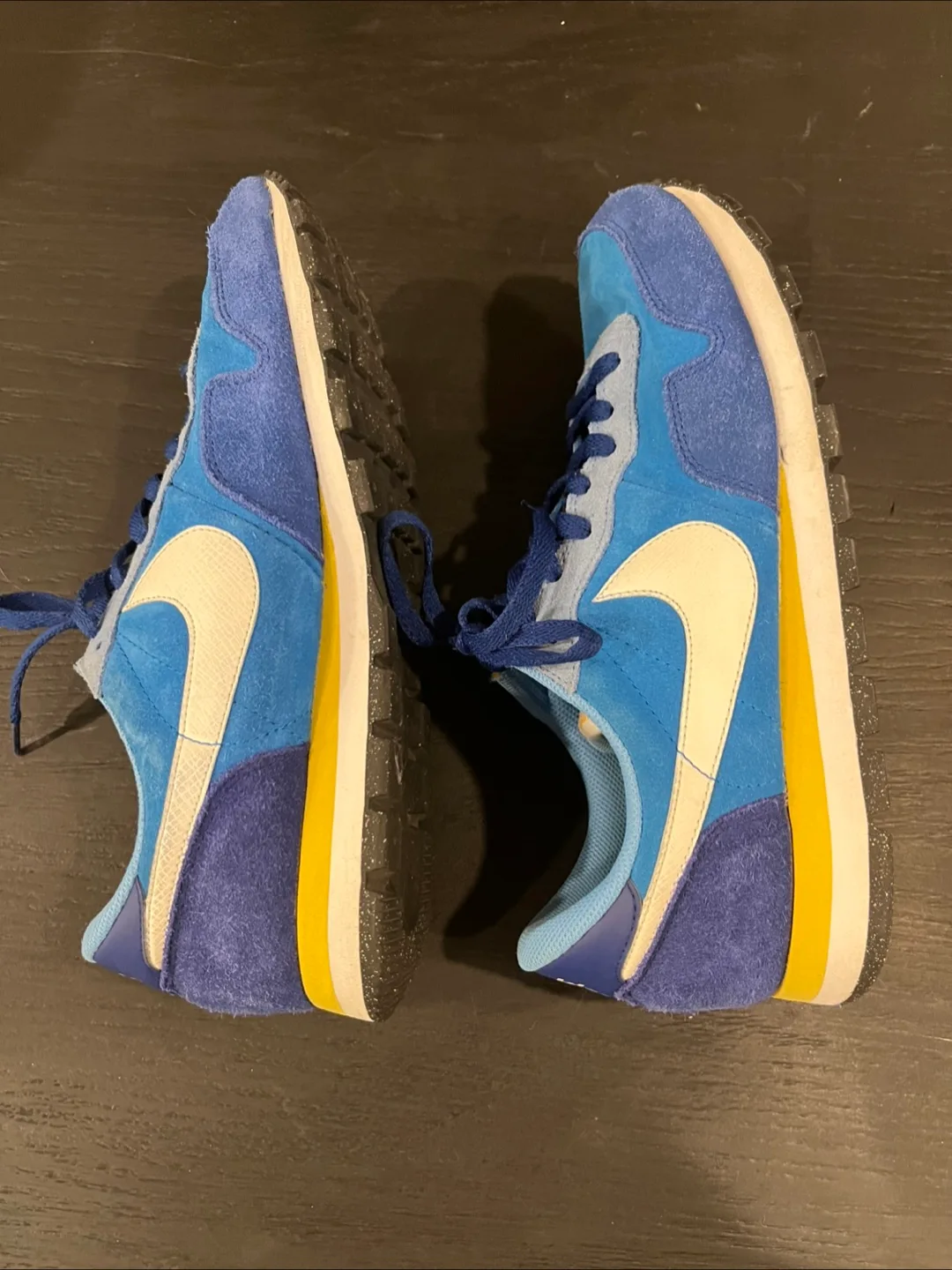 Nike Air Running Shoes 11.5 image indicator(3)