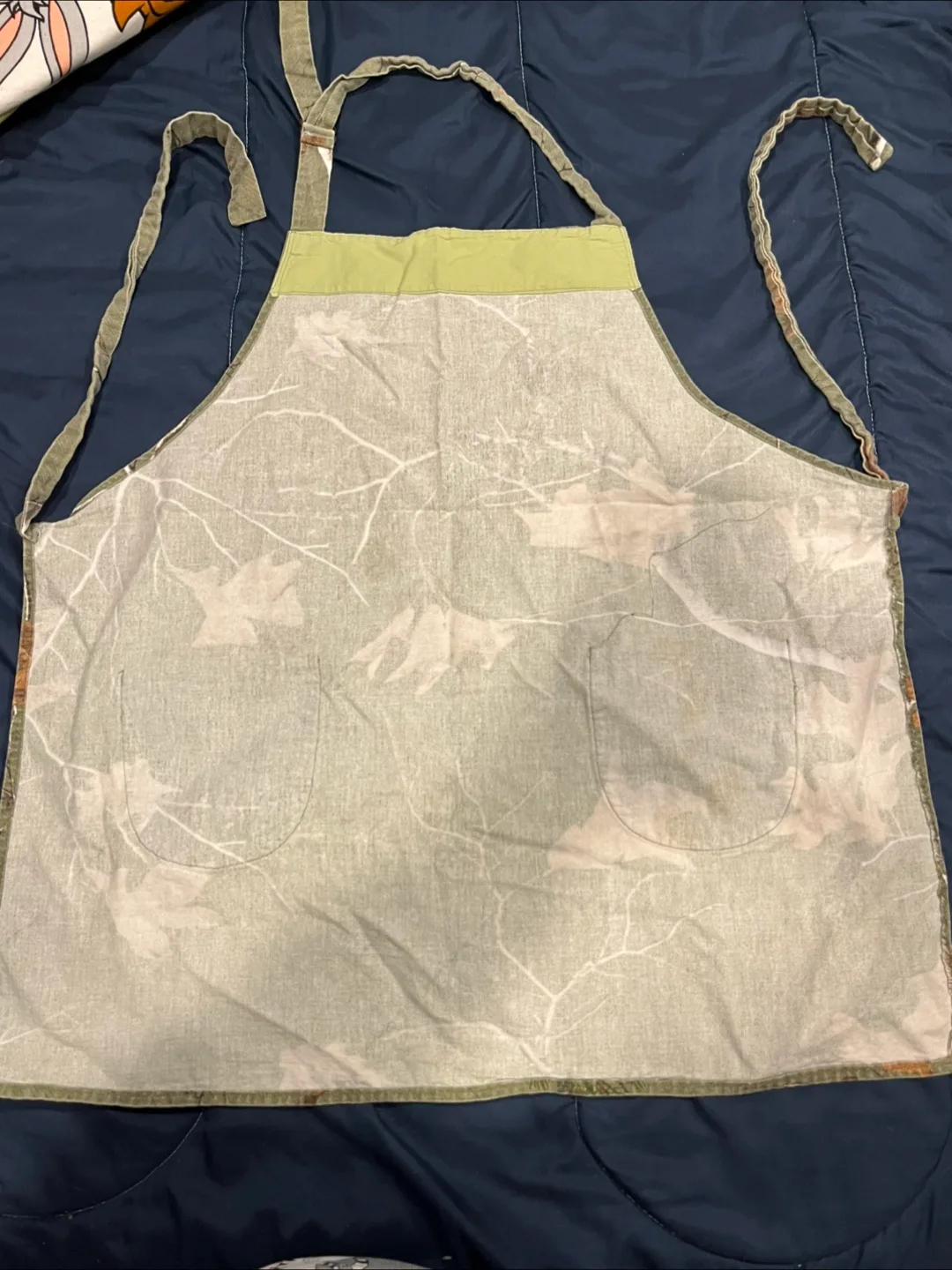 Camouflage Pattern Apron image indicator(2)