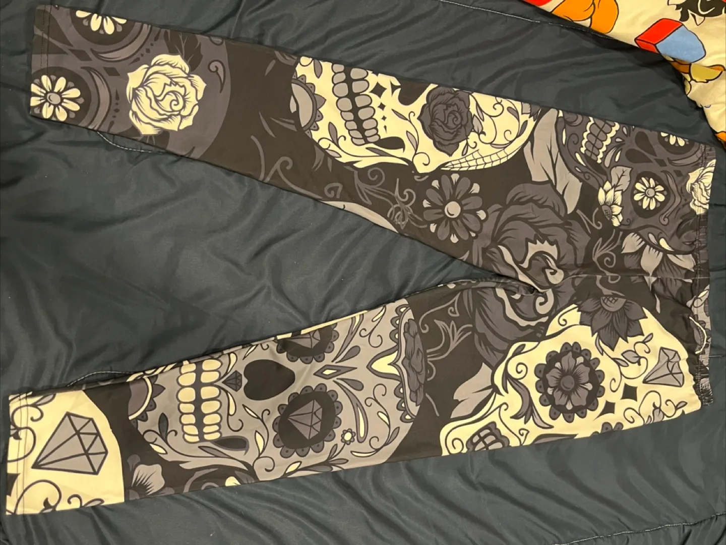Skull Print Leggings image indicator(2)