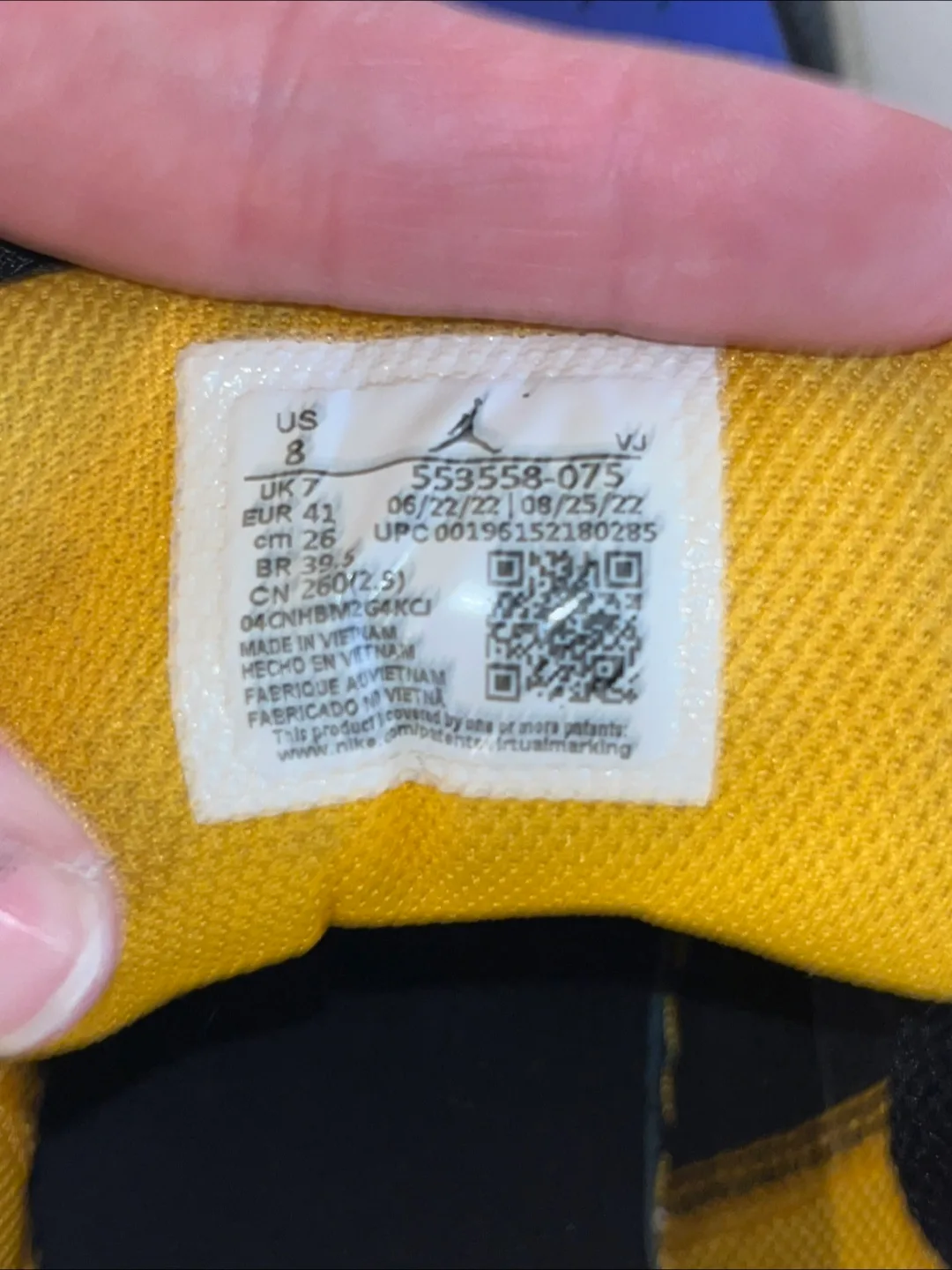 Jordan 1 Low Sneakers 41 (8) image indicator(7)