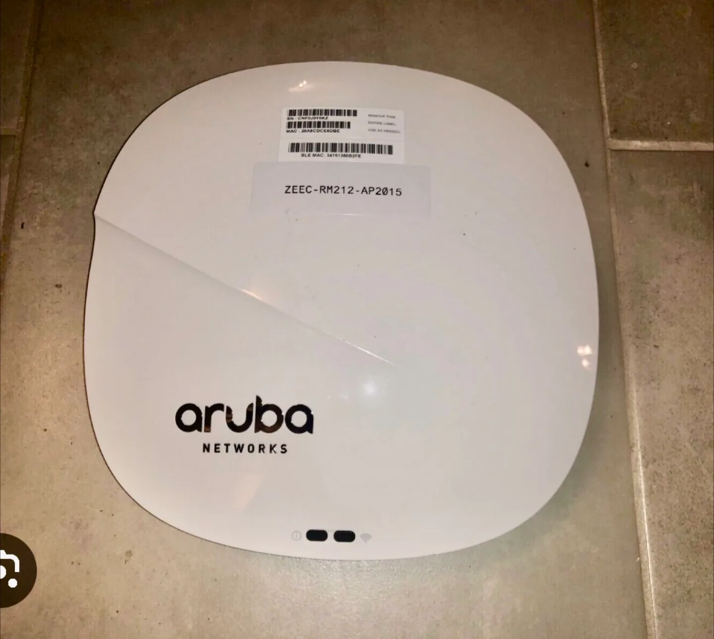 HPE ARUBA AP335 WIRELESS Access thumbnail
