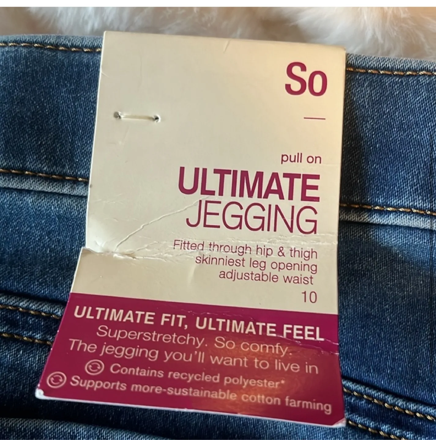 NWT So Ultimate Jeggings Jeans - Size 10 image indicator(3)