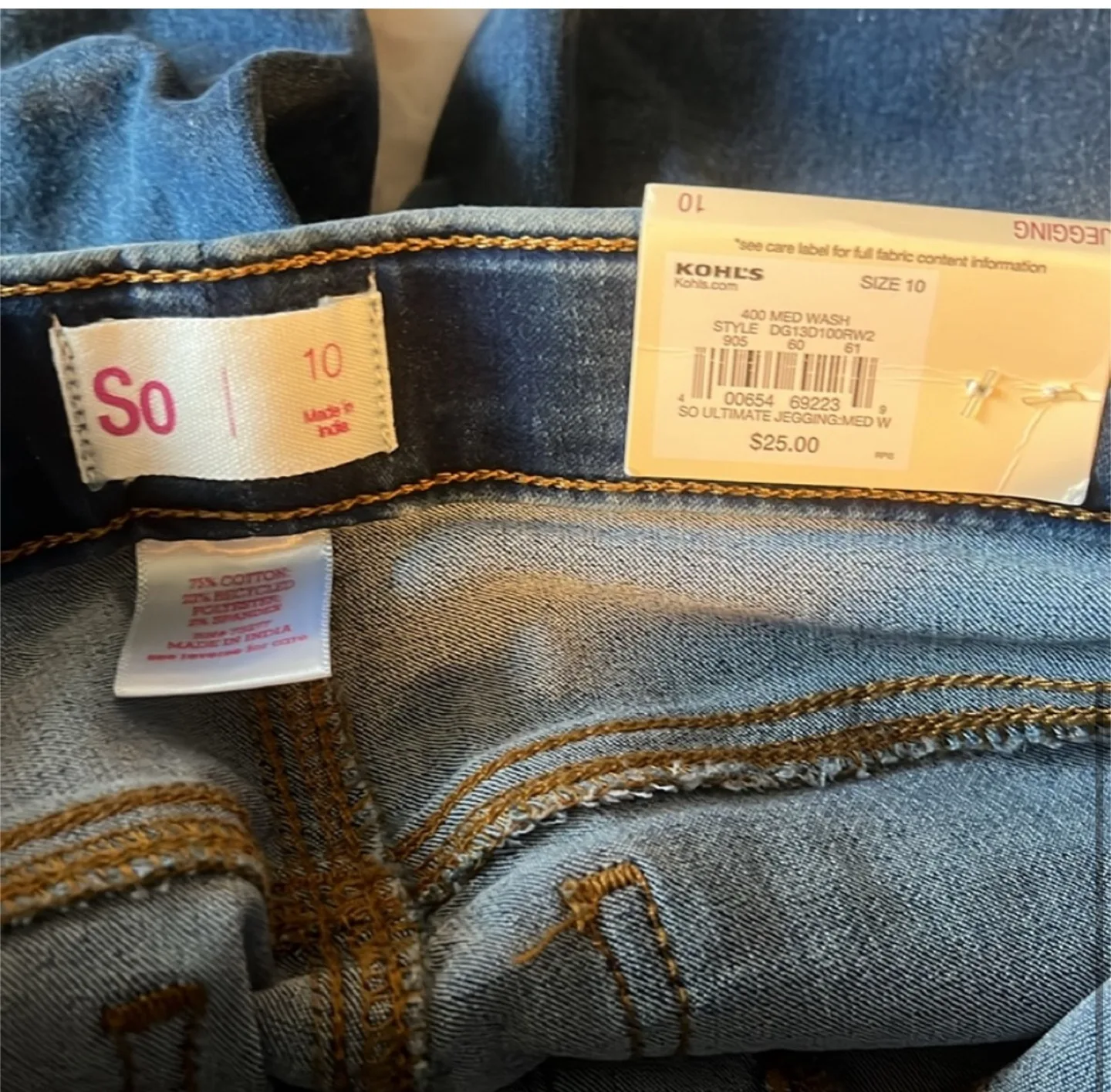 NWT So Ultimate Jeggings Jeans - Size 10 image indicator(4)