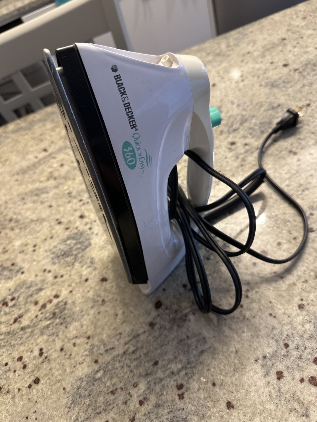 Black & Decker Quick 'N Easy 360 Iron